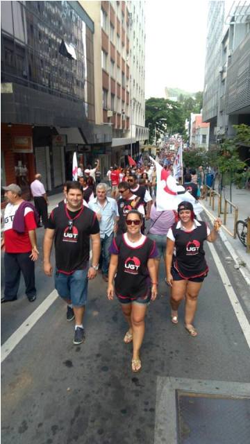 Sindepresc participou da manifestação  contra as reformas da previdência e trabalhista em Florianópolis